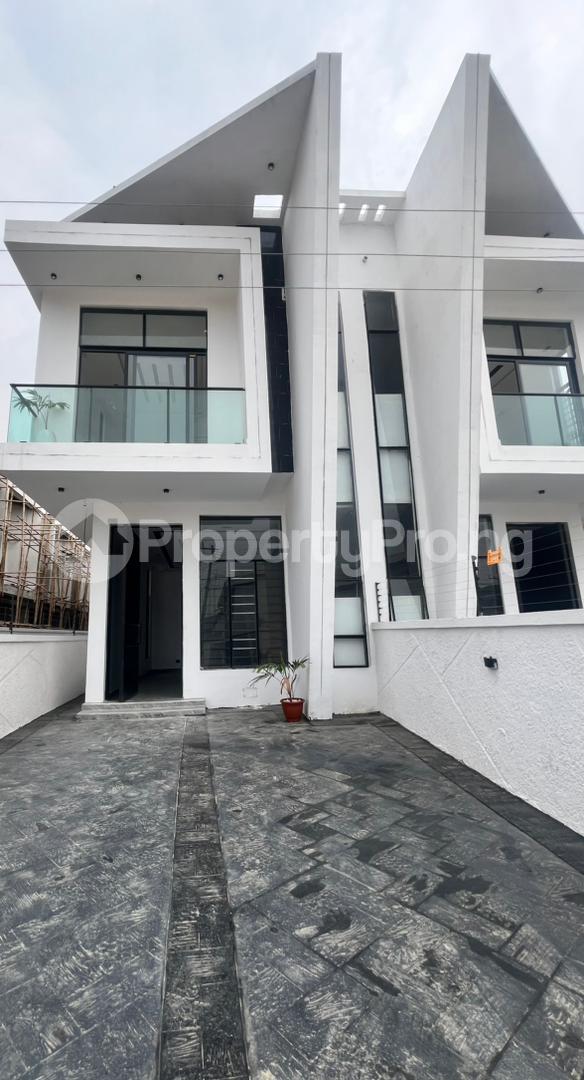 4 bedroom House for sale Ikota Lekki Lagos