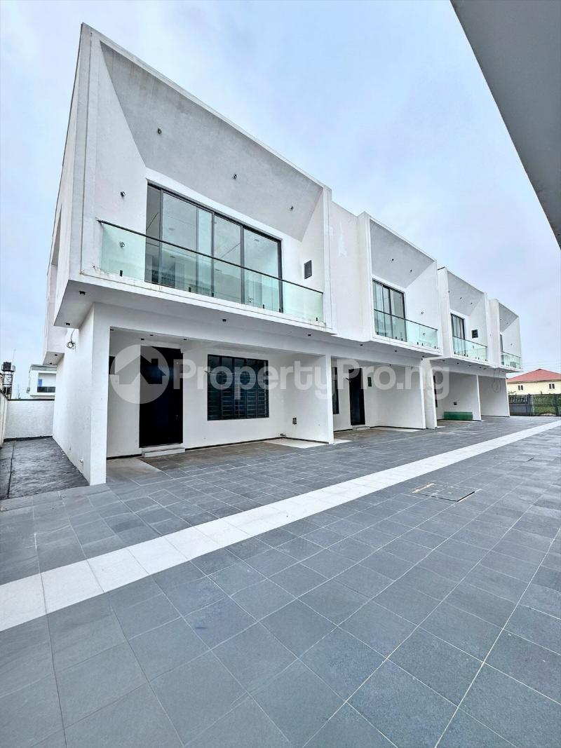 4 bedroom House for sale Ikota Lekki Lagos