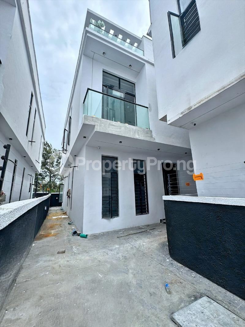 4 bedroom House for sale Ikota Lekki Lagos