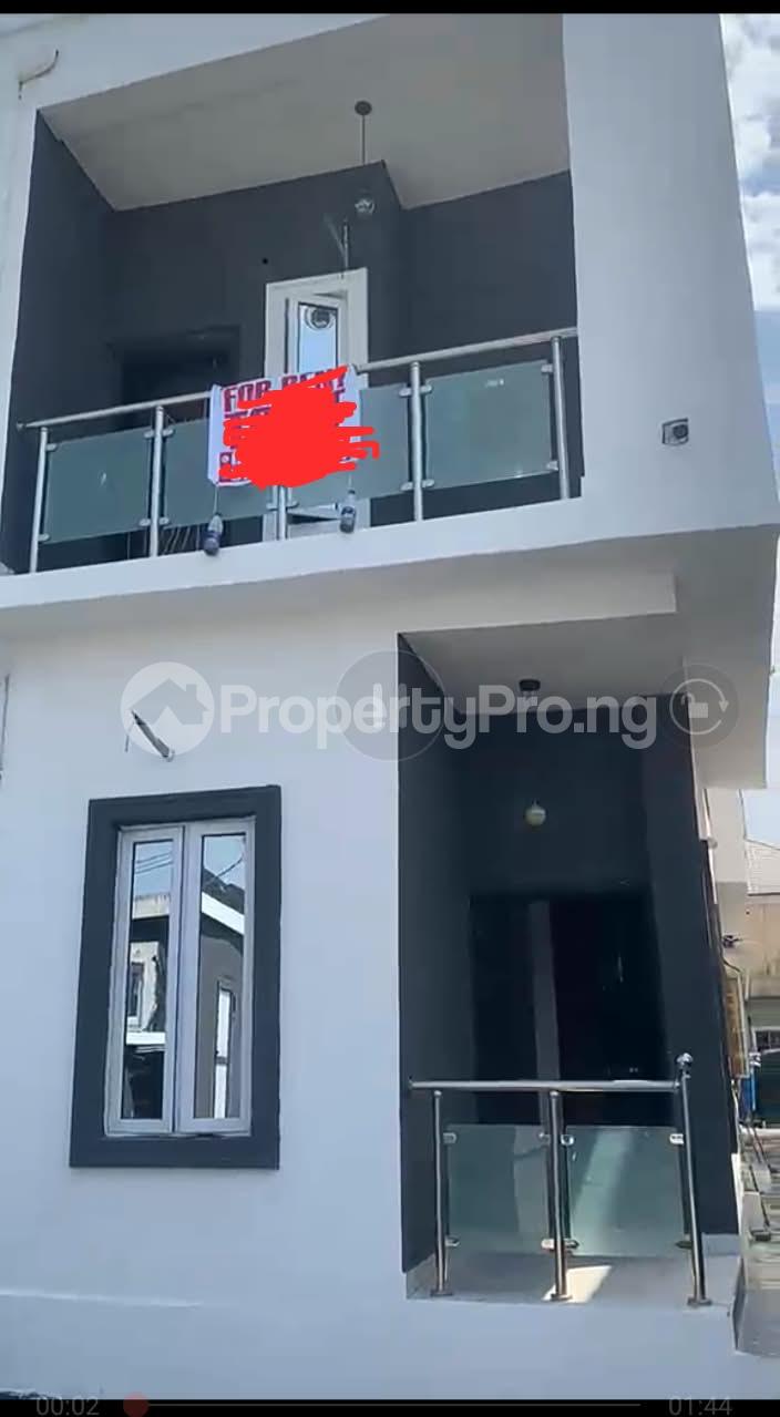 4 bedroom House for rent Mobil Road Ajah Lagos