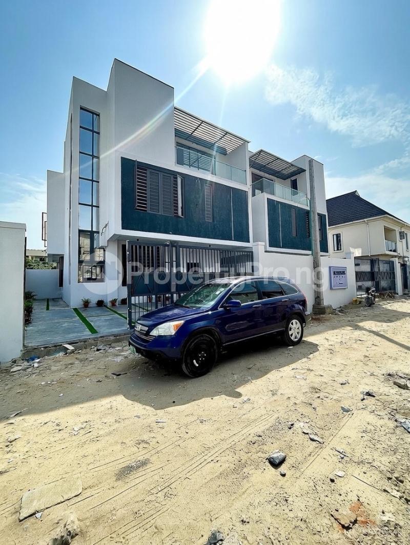5 bedroom House for sale Ologolo Lekki Lagos