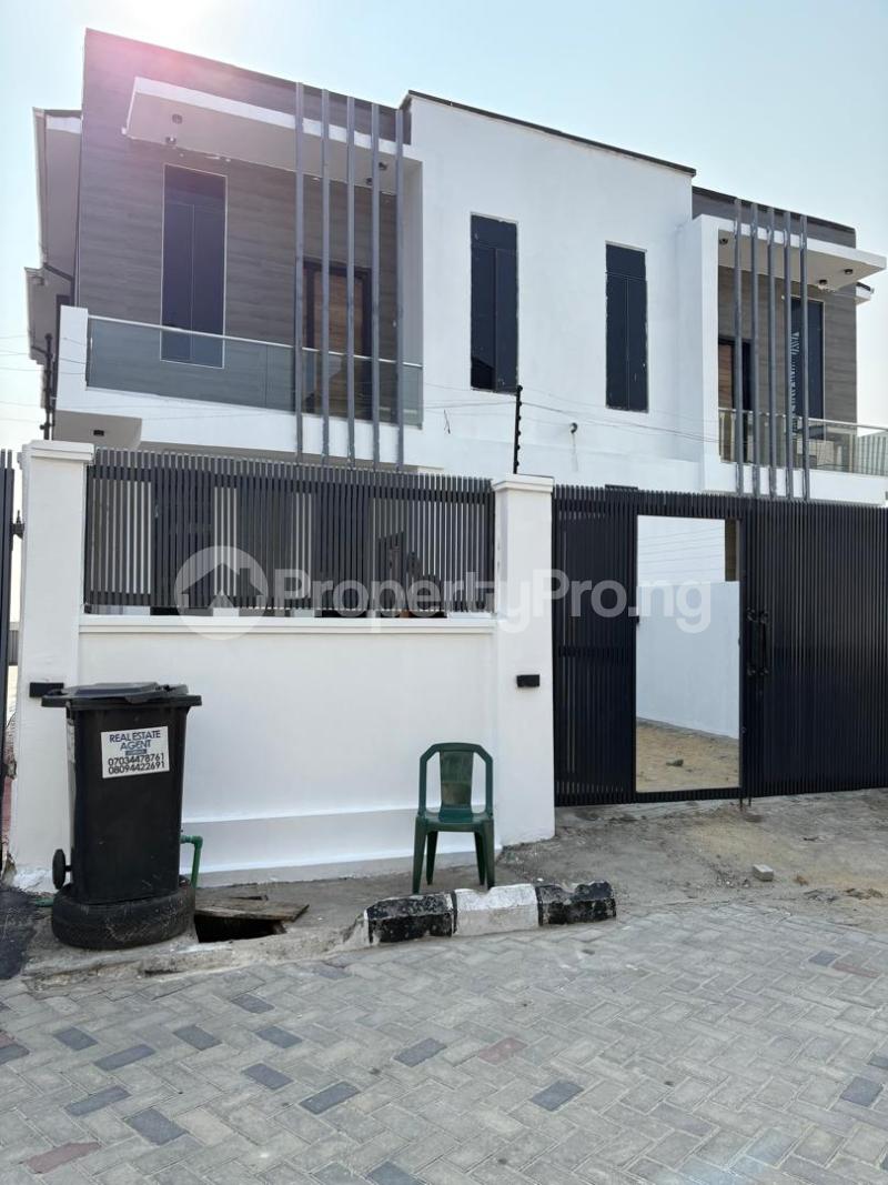 4 bedroom House for rent chevron Lekki Lagos