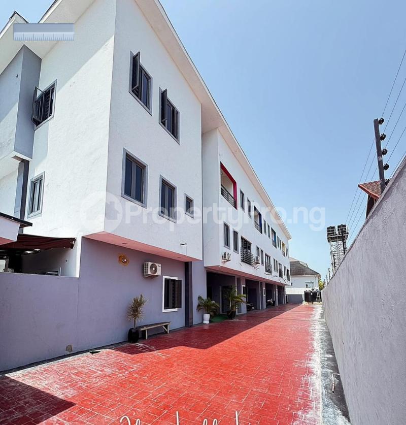 4 bedroom House for sale Ikate Lekki Lagos