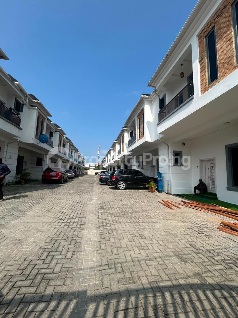 4 bedroom House for rent Orchid Lekki Lagos