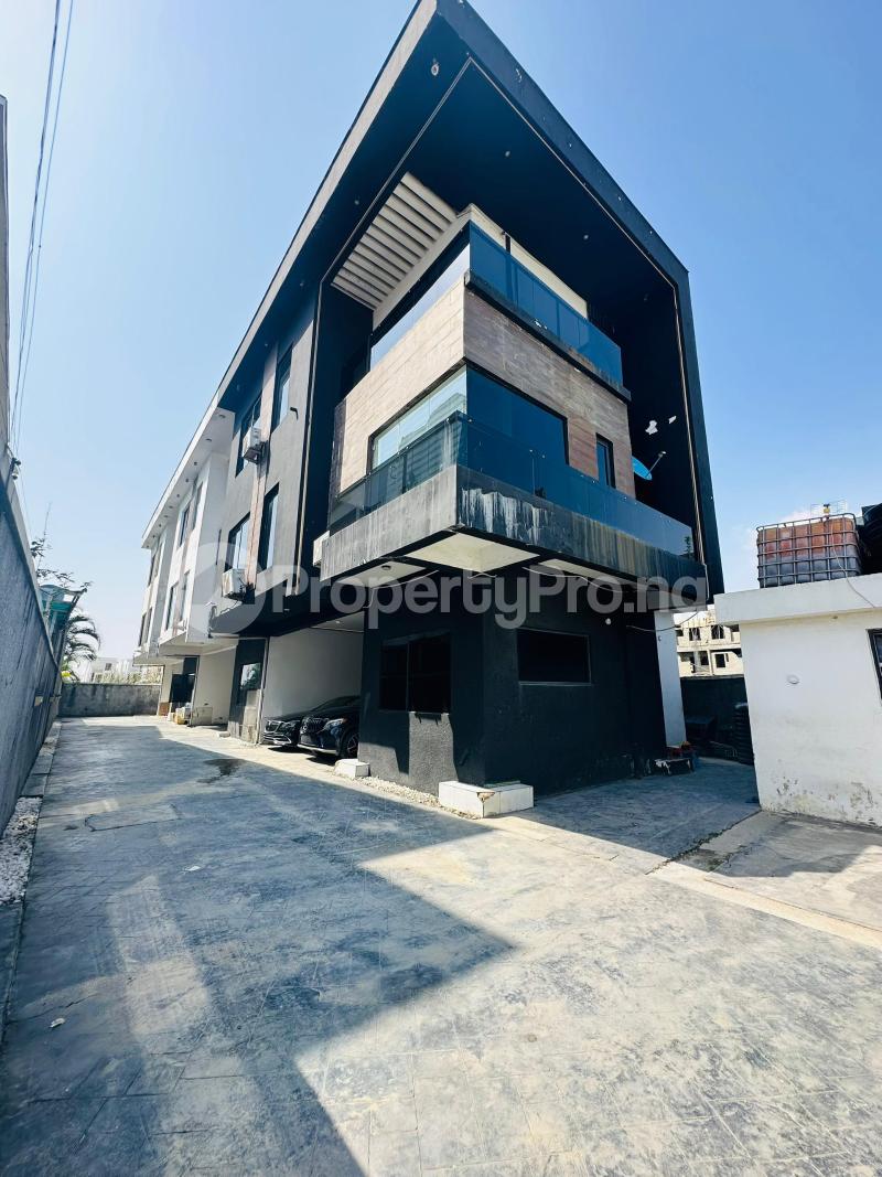 4 bedroom House for rent Ikate Lekki Lagos