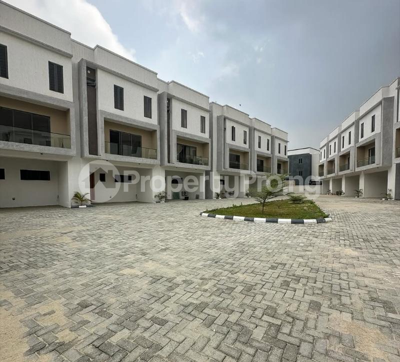 4 bedroom House for sale Ikate Lekki Lagos