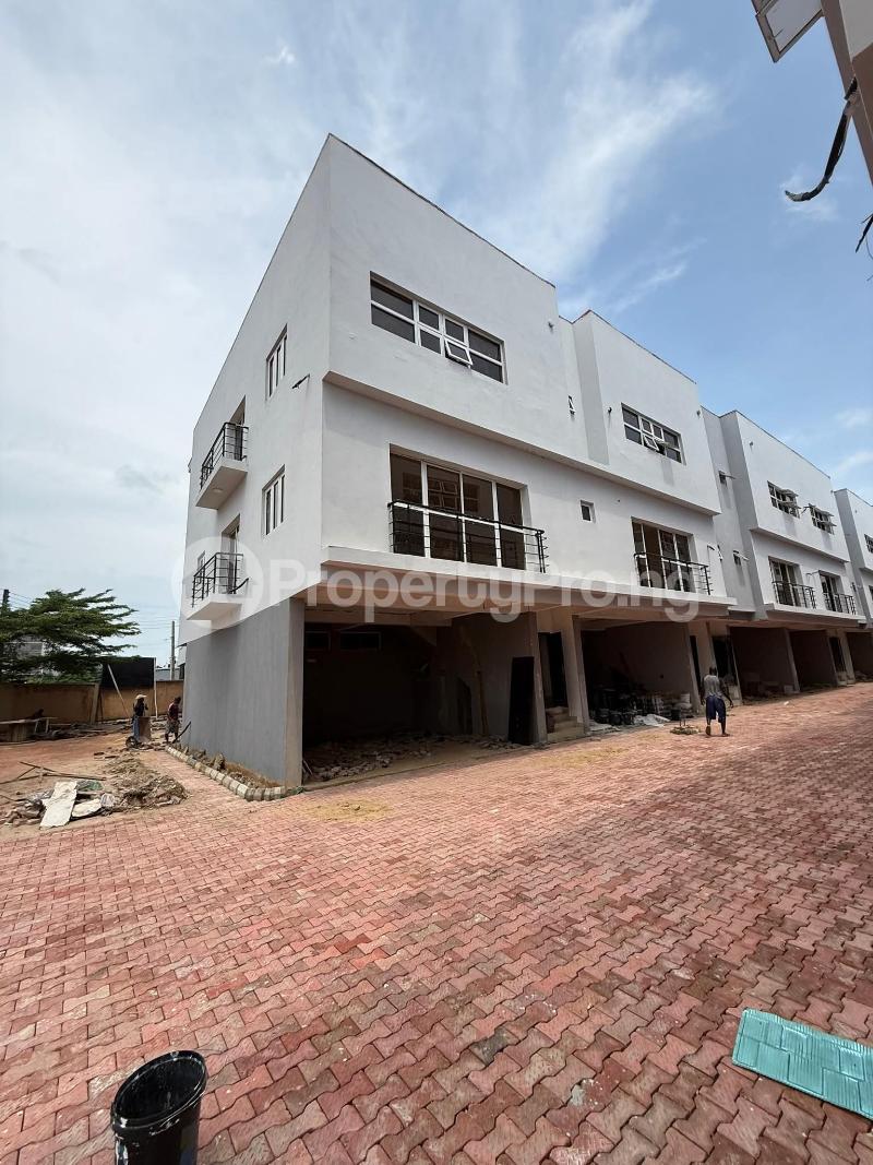 4 bedroom House for sale Off Awolowo Way Ikoyi Lagos
