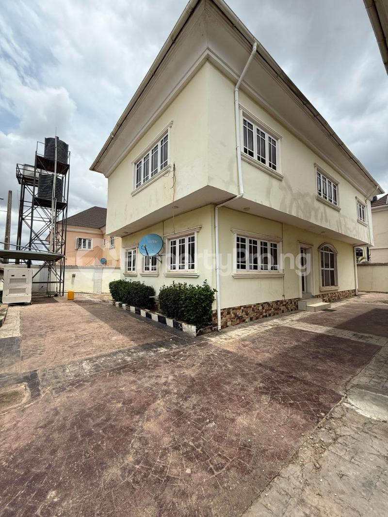 4 bedroom House for rent No 15, Makinson Close Kolapo Ishola G R A Akobo Ibadan Oyo