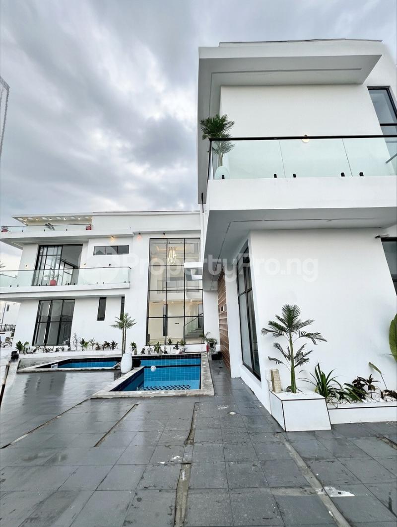 5 bedroom House for sale Chevron Lekki Lagos