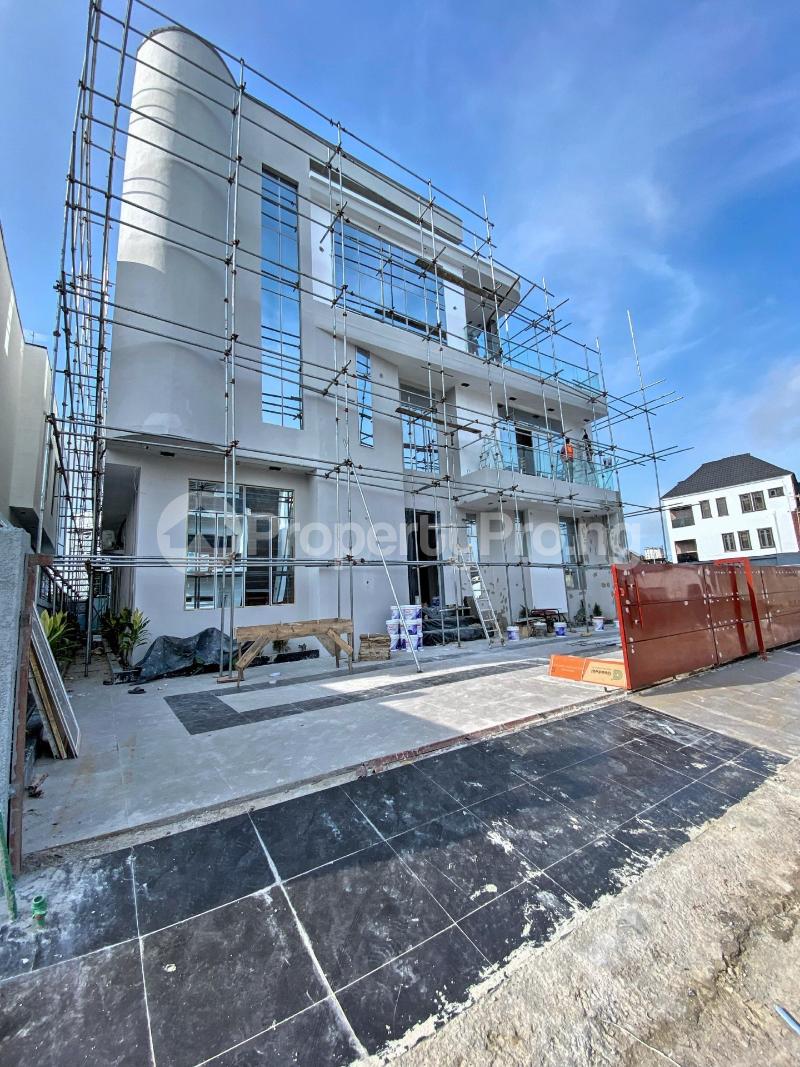 5 bedroom House for sale Chevron Lekki Lagos