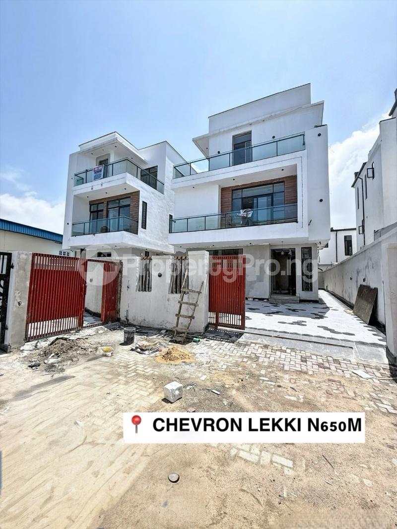5 bedroom House for sale Chevron Lekki Lagos