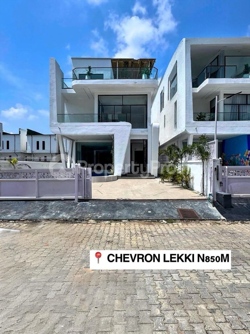 5 bedroom House for sale Chevron Lekki Lagos