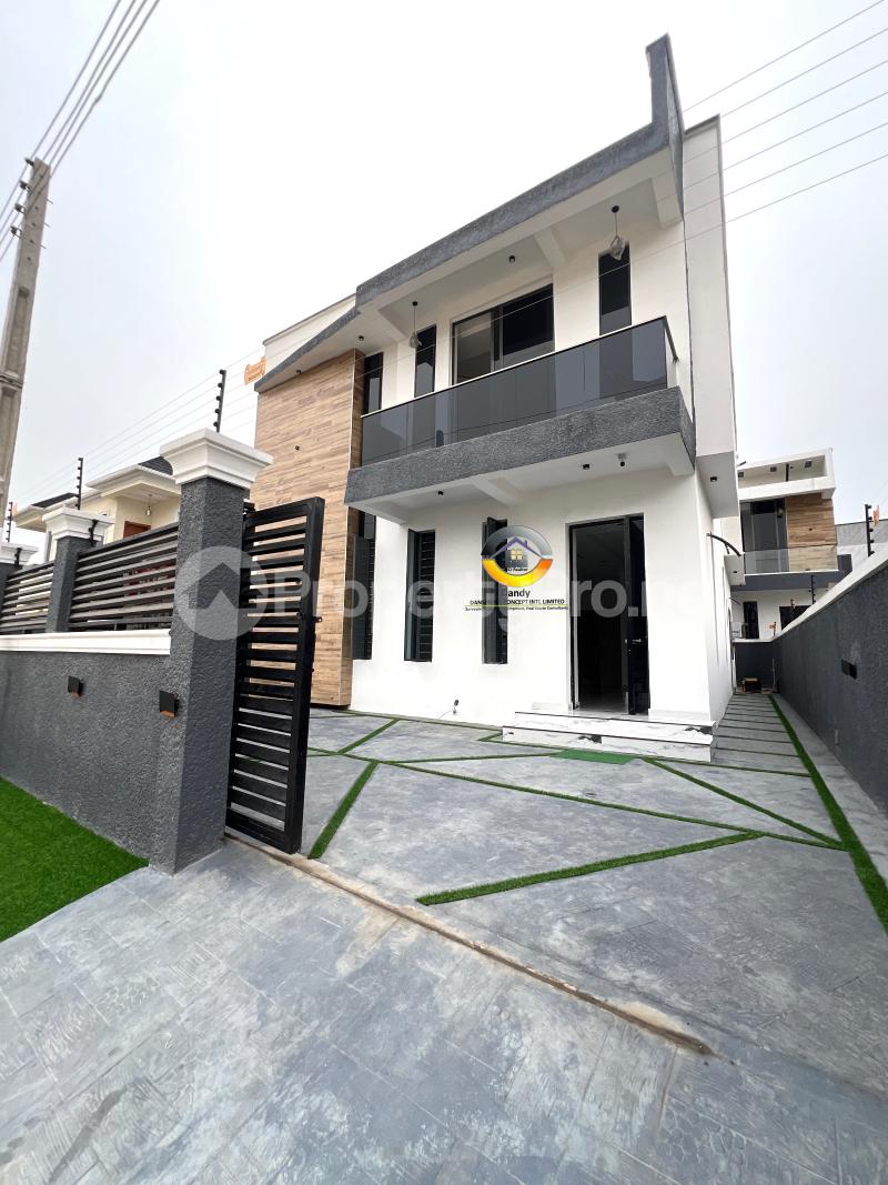 5 bedroom House for sale Lekki Lagos