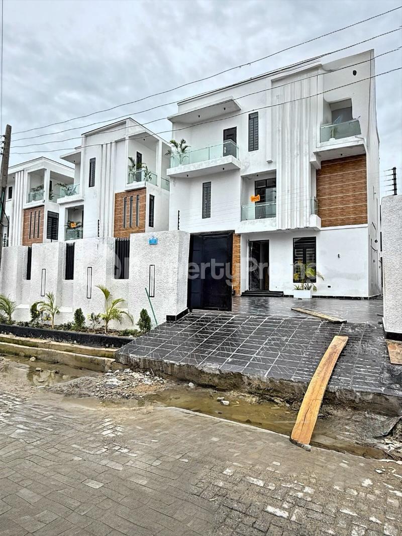 5 bedroom House for sale Osapa london Lekki Lagos