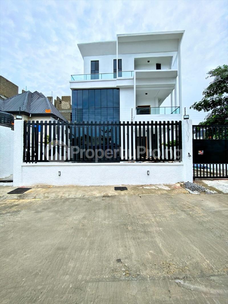 5 bedroom House for sale Chevron Lekki Lagos