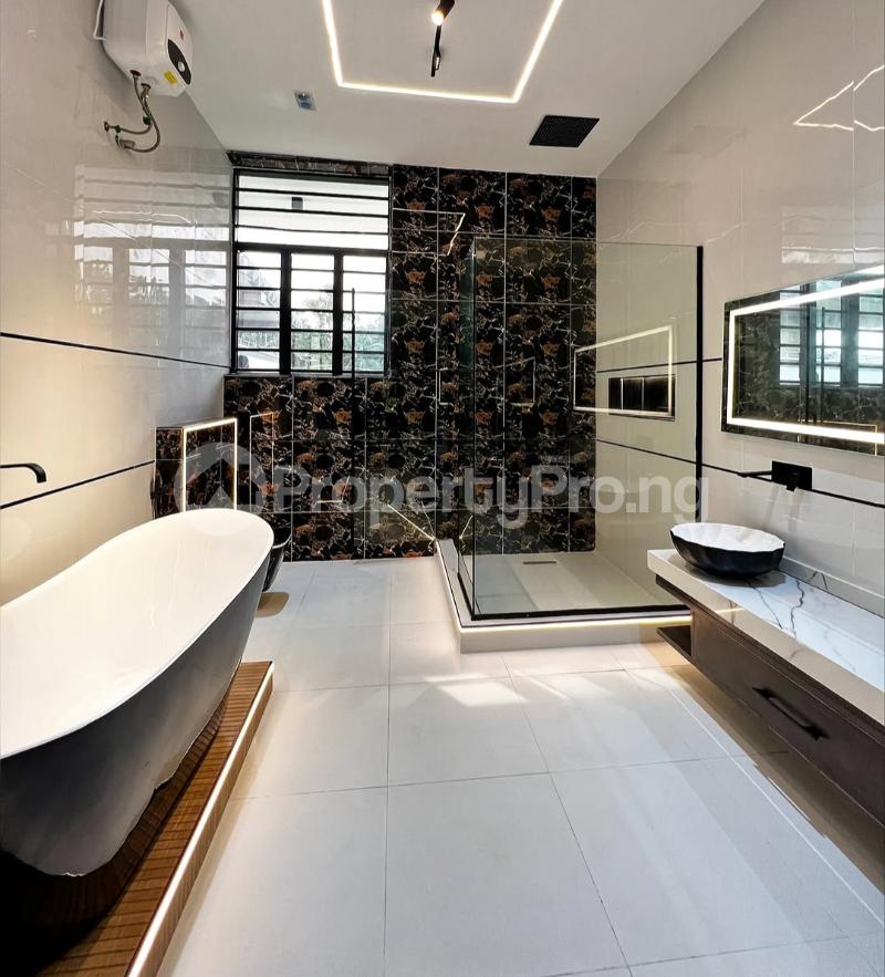 5 bedroom House for sale Chevron Toll Gate Lekki Lagos