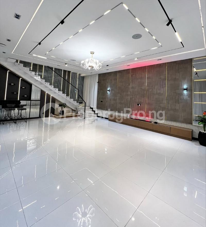 5 bedroom House for sale Chevron Toll Gate Lekki Lagos