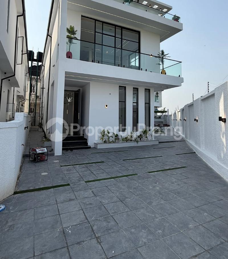 5 bedroom House for sale Chevron Lekki Lagos
