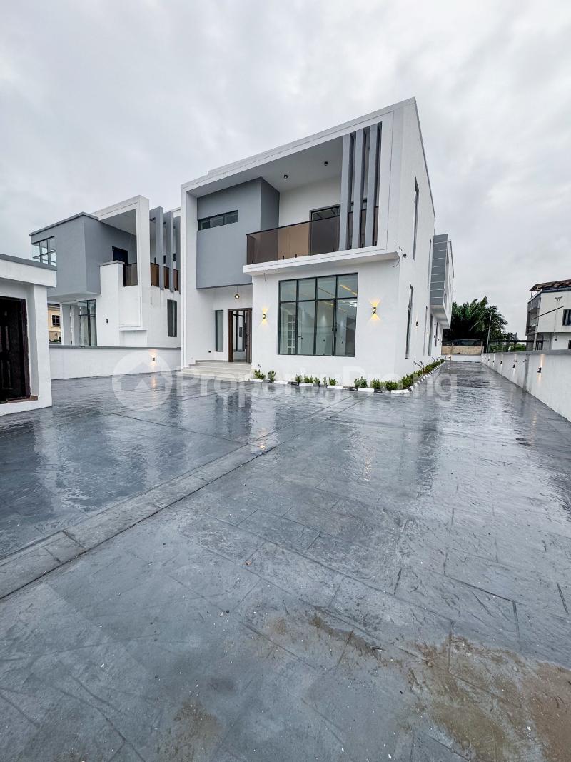 6 bedroom House for sale Royal Gardens Ajah Lagos