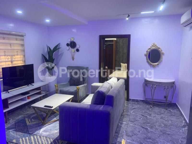 1 bedroom Flat / Apartment for shortlet Magodo GRA Phase 2 Kosofe/Ikosi Lagos