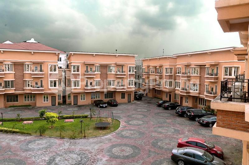 4 bedroom House for sale ONIRU Victoria Island Lagos