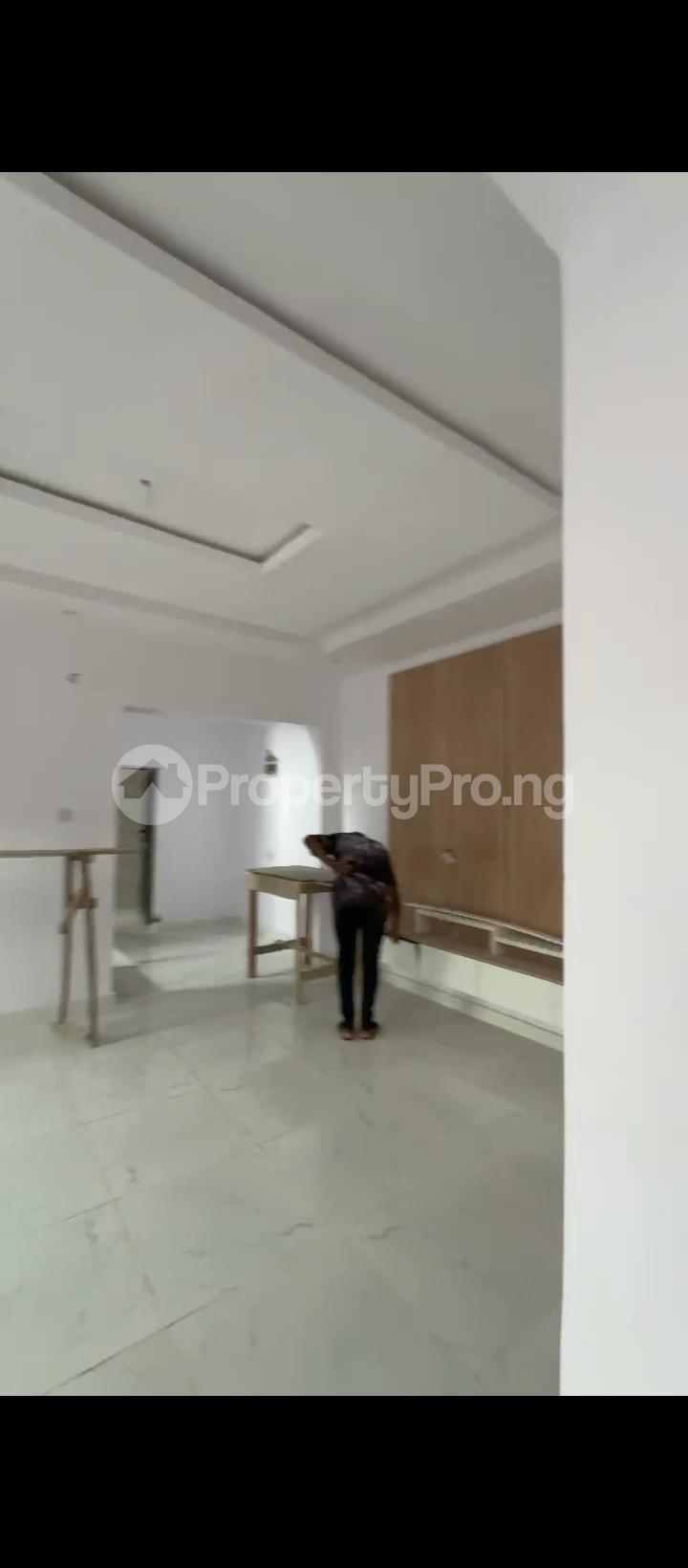 3 bedroom Flat / Apartment for rent In An Estate Ebute Igbogbo Road, Ebute Ikorodu Lagos