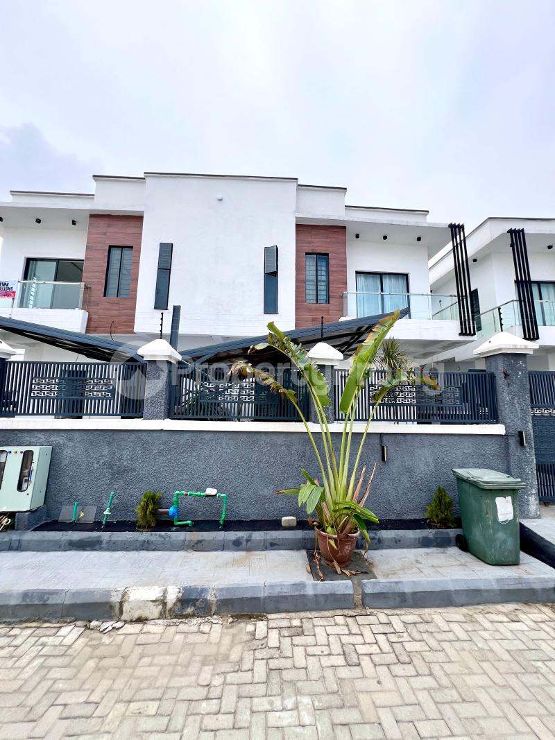 4 bedroom House for sale orchid Lekki Lagos