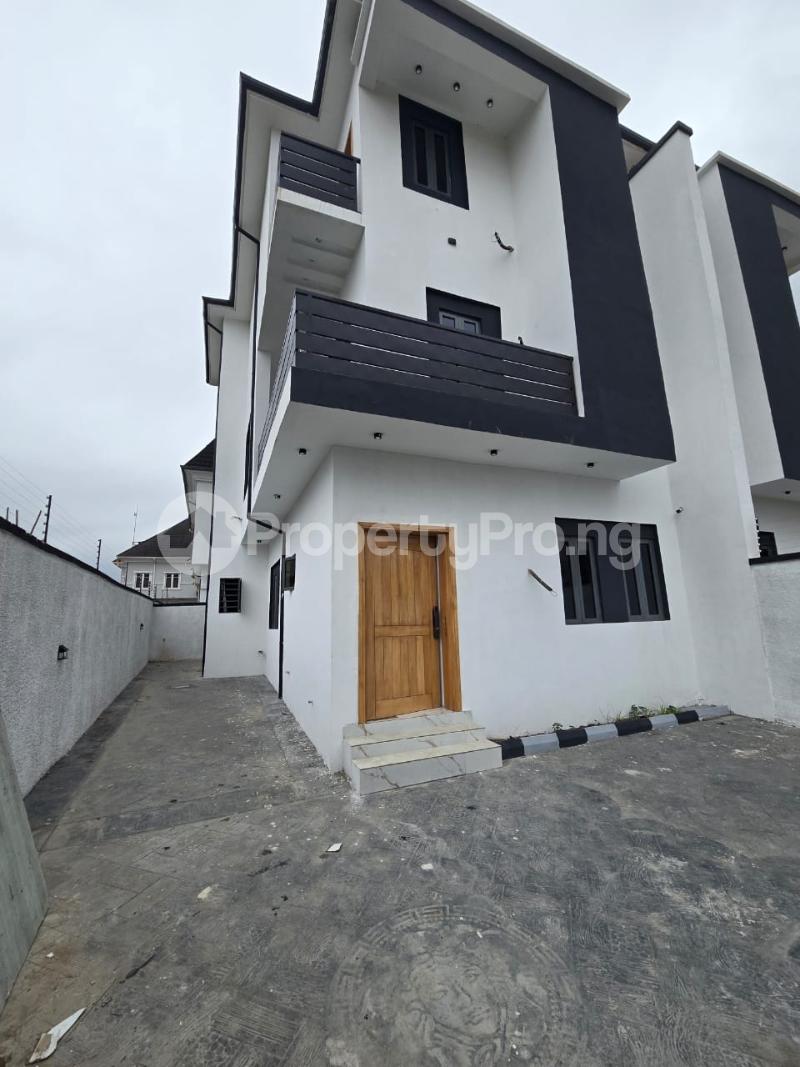 4 bedroom House for rent  Magodo GRA Phase 2 Kosofe/Ikosi Lagos
