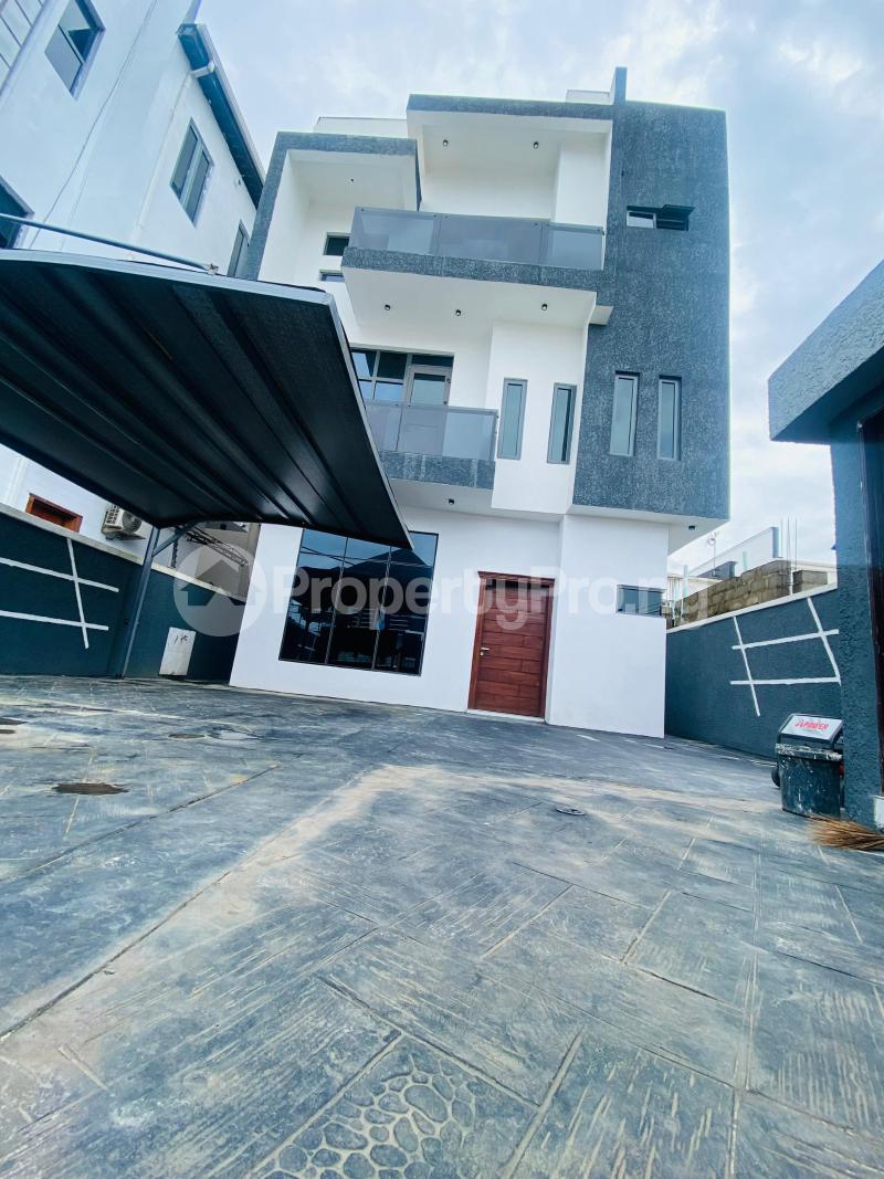 5 bedroom House for sale Ikotavilla Estate Lekki, Lagos State. Ikota Lekki Lagos