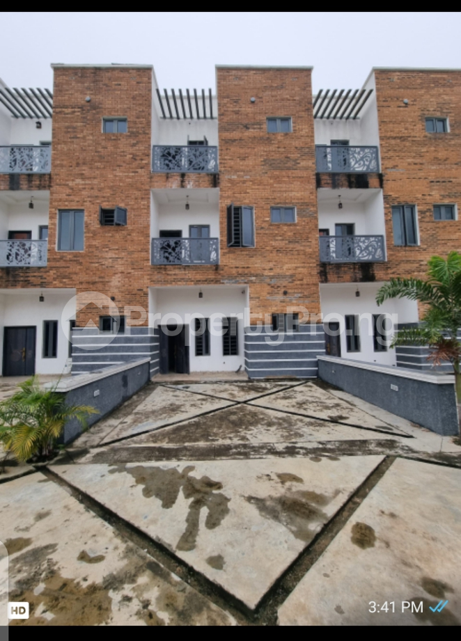 3 bedroom House for sale Oniru Estate, Victoria Island Lagos