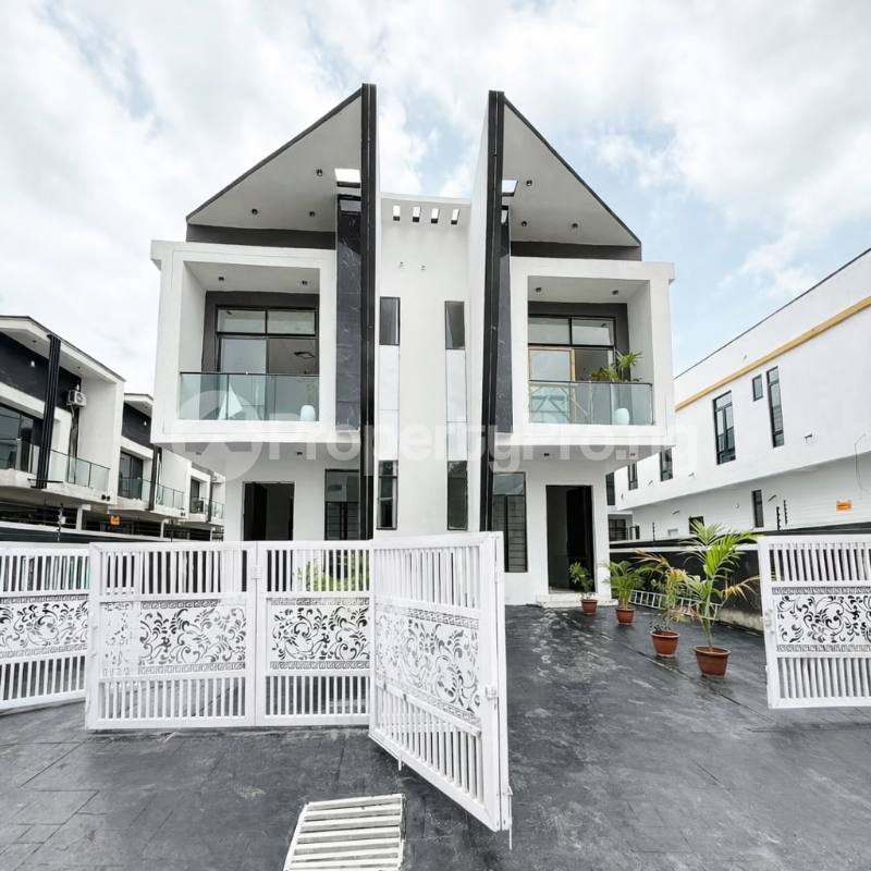 4 bedroom House for sale Ikota Lekki Lagos