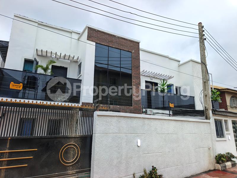 Flat / Apartment for rent Opeodu Street, Ifako-gbagada Gbagada Lagos