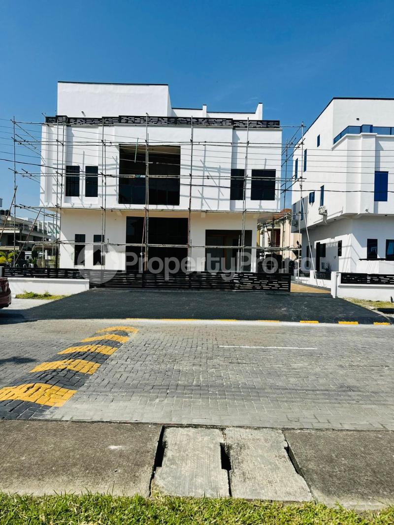 5 bedroom House for sale Osapa london Lekki Lagos