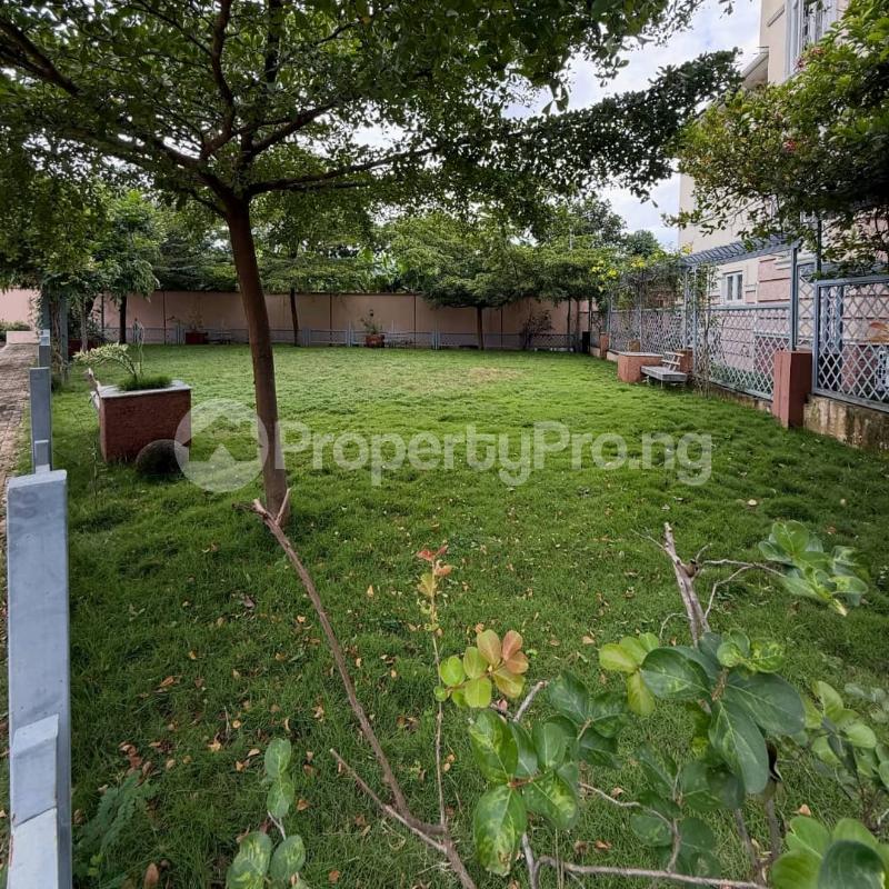Land for sale In An Estate Gbagada Phase 1 Gbagada Lagos - 0