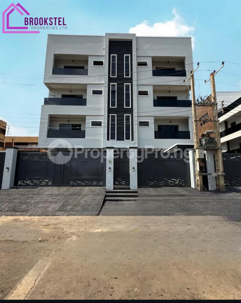 3 bedroom Flat / Apartment for sale Opebi Ikeja Lagos Opebi Ikeja Lagos