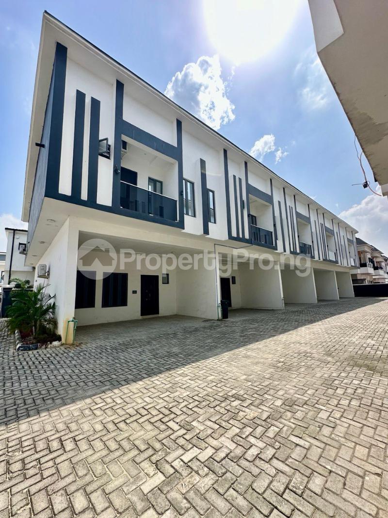 4 bedroom House for sale orchid Lekki Lagos