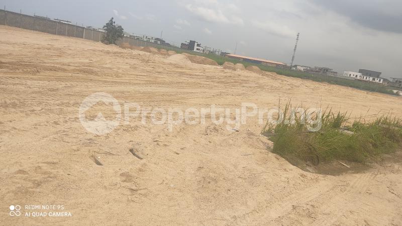 Land for sale By Pinnock Estate Osapa london Lekki Lagos