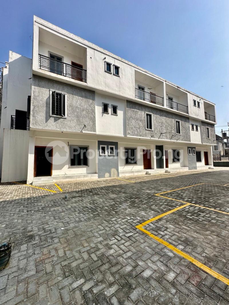 4 bedroom House for sale Ologolo Axis Lekki Phase 1 Lekki Lagos