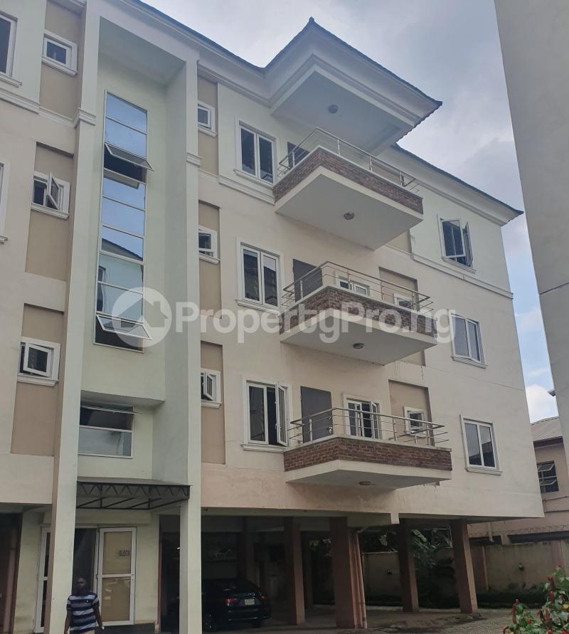 3 bedroom Flat / Apartment for sale Yaba Gra Abule-Oja Yaba Lagos
