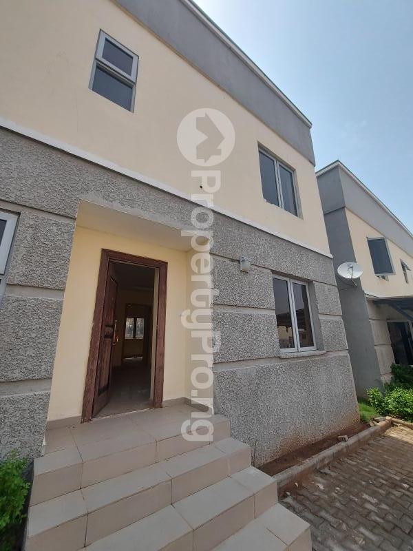 4 Bedroom House in Life Camp Abuja House for sale in lifecamp