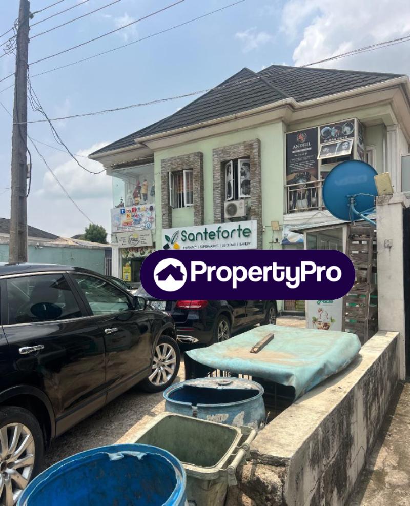 Commercial Property for sale Gra Phase 1, Magodo Ojodu Lagos