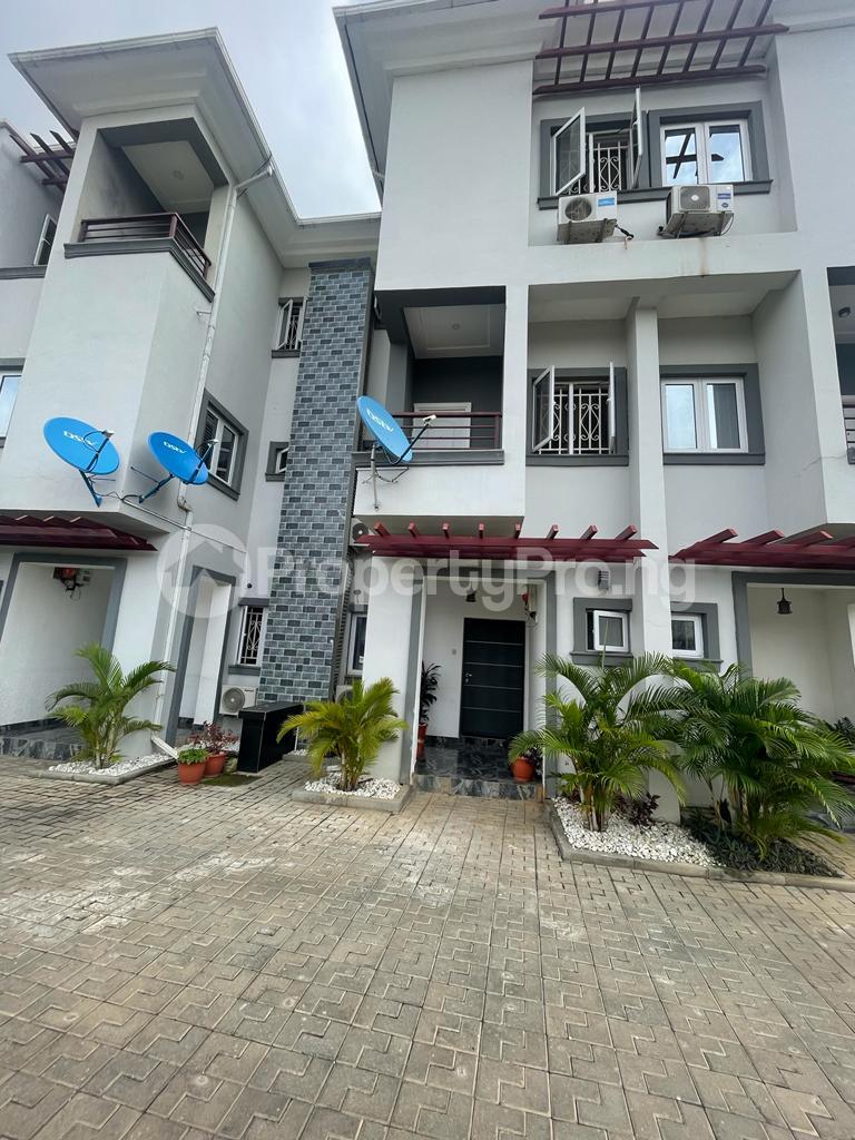4 bedroom House for sale Near Bilaad Wuye Abuja