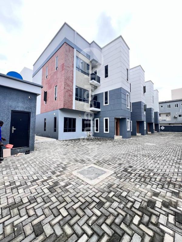 4 bedroom House for rent Ikate Lekki Lagos