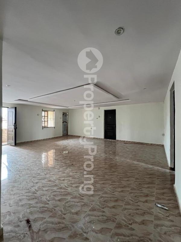 3 bedroom Flat / Apartment for rent Ikeja Ajayi road Ogba Lagos