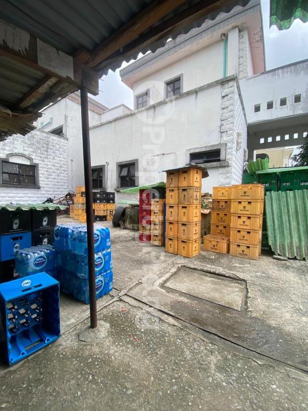 Commercial Property for rent Lekki Phase 1 Lekki Lagos