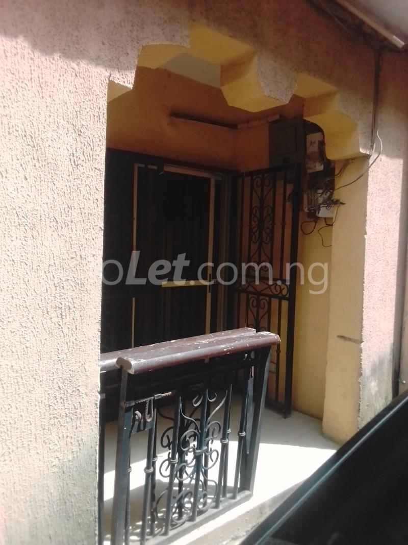 2 bedroom Flat / Apartment for rent 1a, Muyiwa Close Ajayi road Ogba Lagos