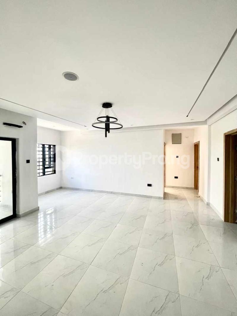 2 bedroom House for rent Estate Ologolo Lekki Lagos