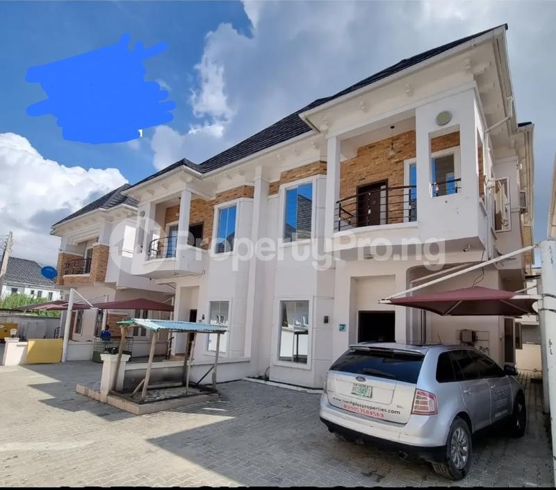 4 bedroom House for sale 2nd Tollgate Chevron Lekki Lagos