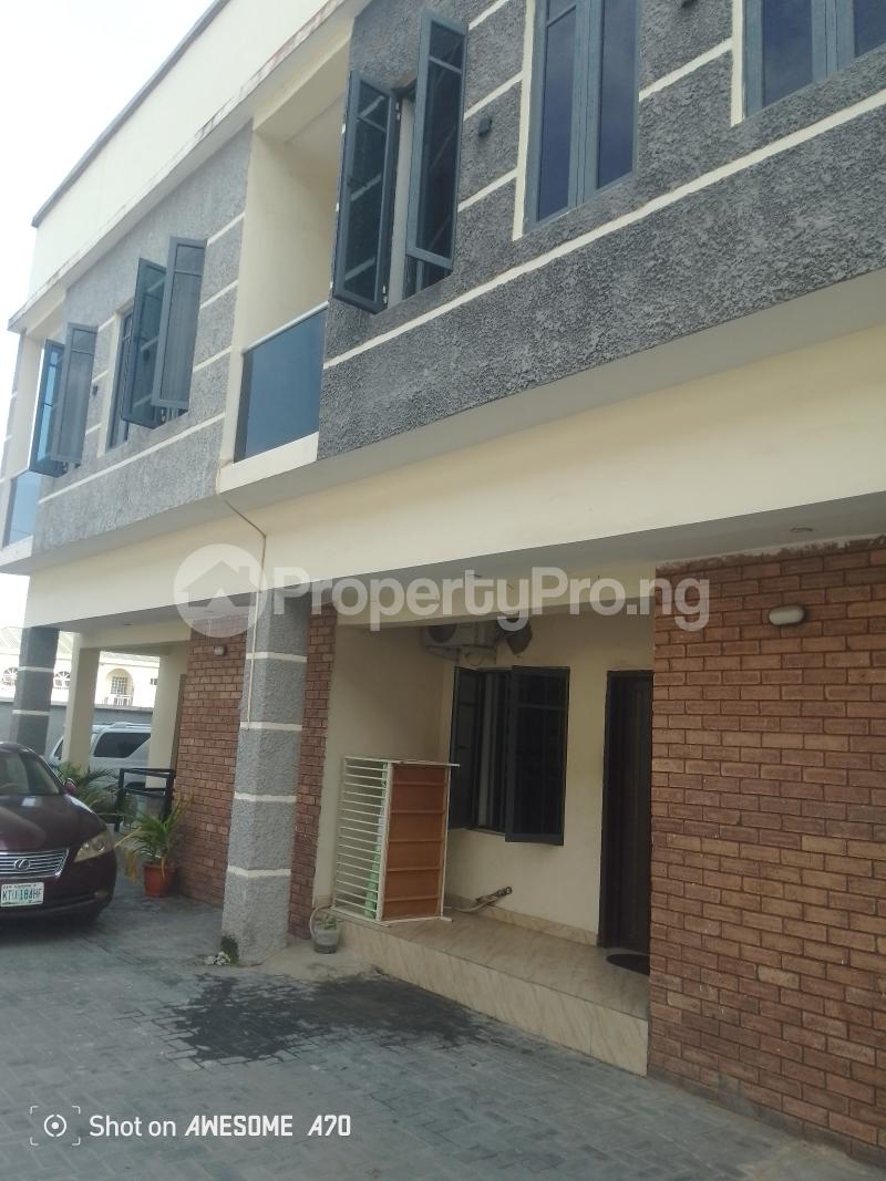 4 bedroom House for rent Street Mobil Road Ajah Lagos