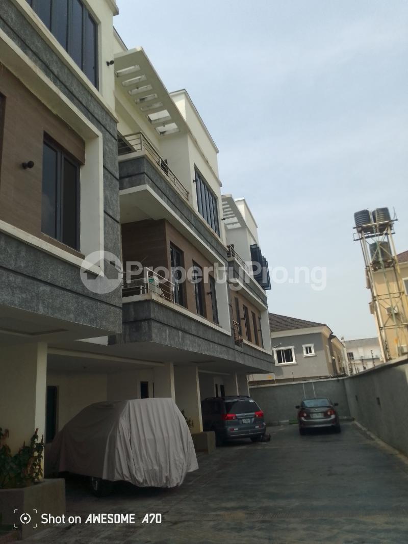 4 bedroom House for rent Estate Ilasan Lekki Lagos